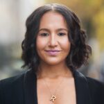 R. Anderson_Headshot_25